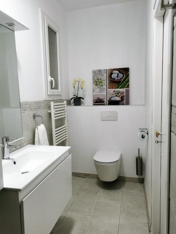 Hauterive  Tourterelle, A Proximite De Auxerre Et Chablisヴィラ エクステリア 写真